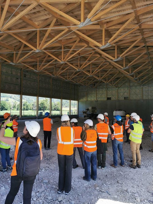 Retour sur la visite du chantier du complexe sportif de Faverges : un projet pensé à partir du bois local
